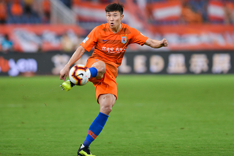 关于嵩山朱雀队鏖战滇池战狼队，拳击大师赛守住胜果，替补奇兵立功。球迷期待下一战的信息